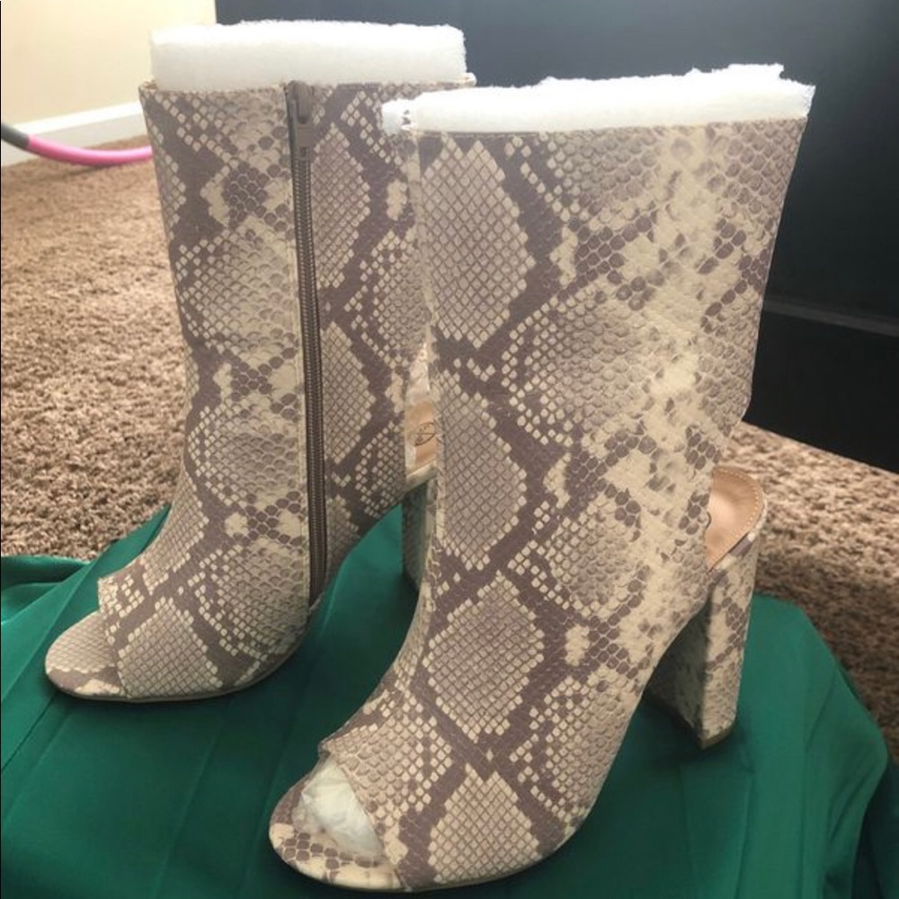 Snake skin peep toe booties
